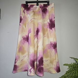 Jones Wear A-Line Watercolor Purple Floral Skirt – Size 12